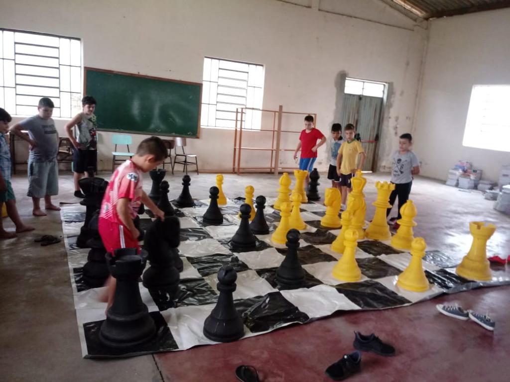 Projeto ViDançar abre inscrições de aulas de xadrez para novos alunos - Voz  das Comunidades